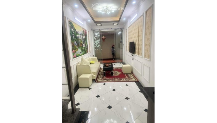 CHO THUÊ NHÀ NGUYÊN CĂN TAM TRINH, 5 TẦNG, 30M2, 3 NGỦ, FULL NỘI THẤT, 10 TRIỆU/THÁNG LH 0936397767